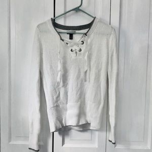 Long sleeve white sweater with lace in front